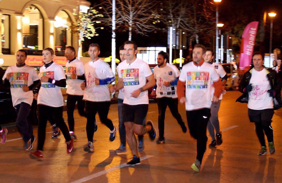 UNDPAlbania's tweet photo. First night run in#Albania- Citizens from all segments of society w #Mayor of #Tirana @erionveliaj, UNRC @bjw_williams, Ambassadors, @UN_Albania and @TelekomAlbania staff ran in support of #SDGs #To leave no one behind https://t.co/kORdAiPfiD
