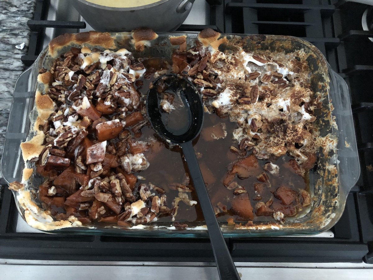roberthford's tweet photo. Wishing everyone a happy Thanksgiving, and thanking God for His many blessingsโincluding these candied yams that I just whipped up. #HappyThanksgiving2017 #postholidayworkout https://t.co/lvIzN99yWc