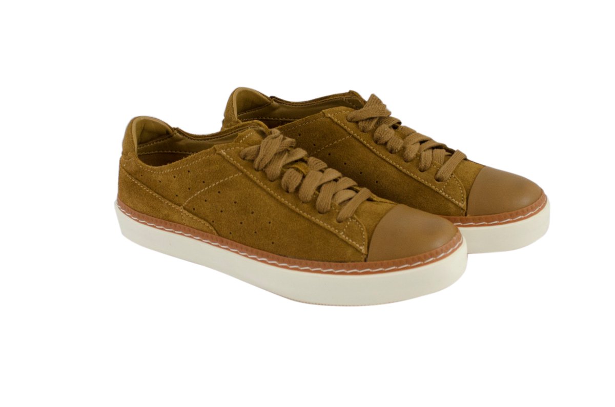jshoesuk's tweet photo. @jshoesuk #BlackFridayDeals #BlackFriday "BF17" discount codes gets you 40% off everything. #WinnerWinnerChickenDinner https://t.co/TFofPM3RqZ