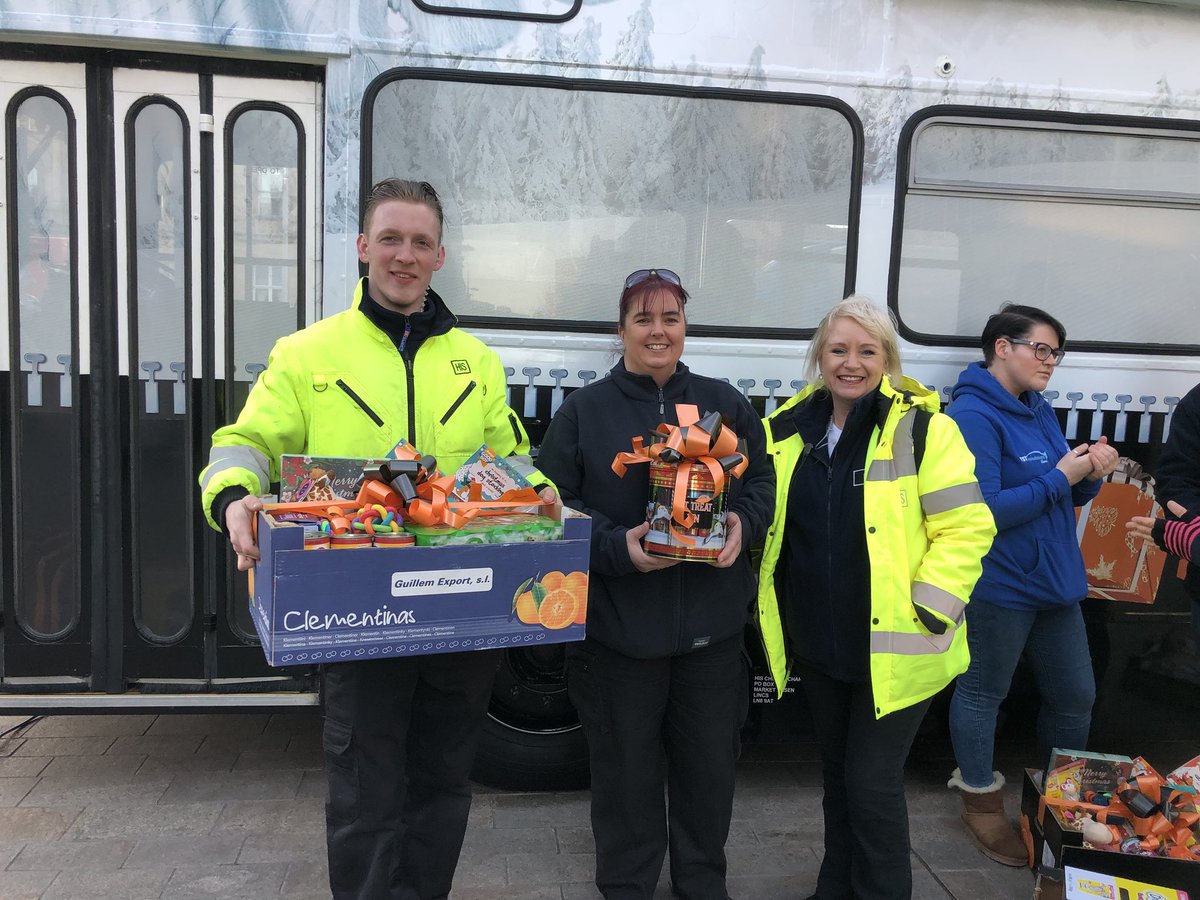 CarrRescue's tweet photo. Would like to say a massive thank you to @h15church for the lovely gifts for the dogs, what an amazing group of people nice to meet you all https://t.co/rDr3mA7ERL