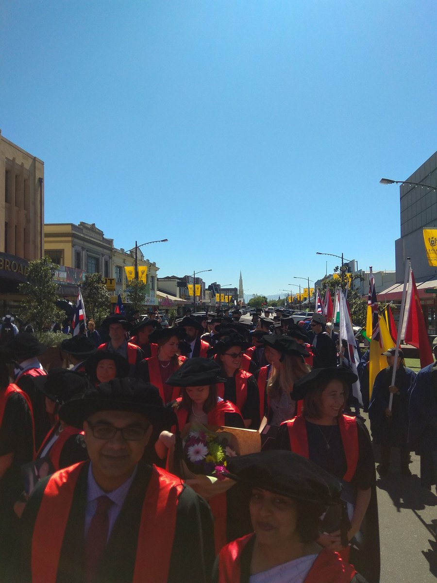 Eli_GrayStuart's tweet photo. Congratulations to all the @MasseyUni graduates! #masseygrad (and fittingly palmy turns in a stunner) https://t.co/uJjB9IbPMg