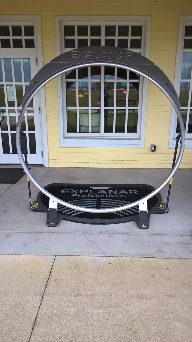 coxiegolf's tweet photo. These @explanar get everywhere. At a Ft Myers (FLA) driving range today - on Thanksgiving. @GolfingSwingers @StevieG_1967 https://t.co/wKYuFQF4jz