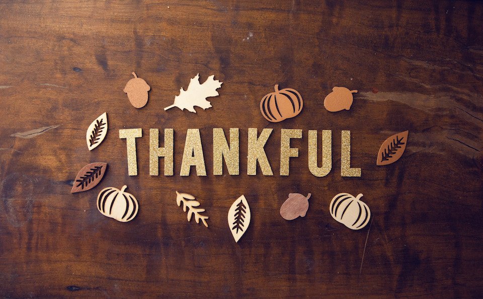 dentistryatten's tweet photo. Happy Thanksgiving to all of our patients, friends, and family! We’re thankful for you! #HappyThanksgiving #Smile https://t.co/hi3Gixslp7