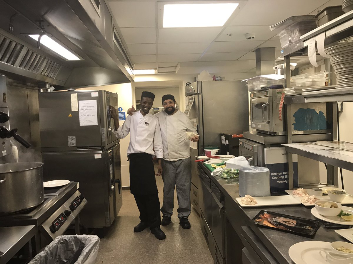 H.E.A.R.T Model training tied in with Our new thyme winter menu cook off! A big 👍 from the team! 🔥 cracker 🍜 a firm favourite! <a href="/CipIlascu/">Chip Ilascu</a> @R4chelMcKeeman @LauraL_FnB <a href="/LAhMostloved/">LAhMostloved</a> #7daystill🚀