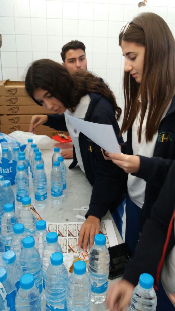 RHHS_ArabicDept's tweet photo. أعد طلاب الصف الثاني الثانوي الإنسانيات معلومات عن الاستقلال وعملوا على نشرها بطريقة مبتكرة . https://t.co/929W2fcsHi