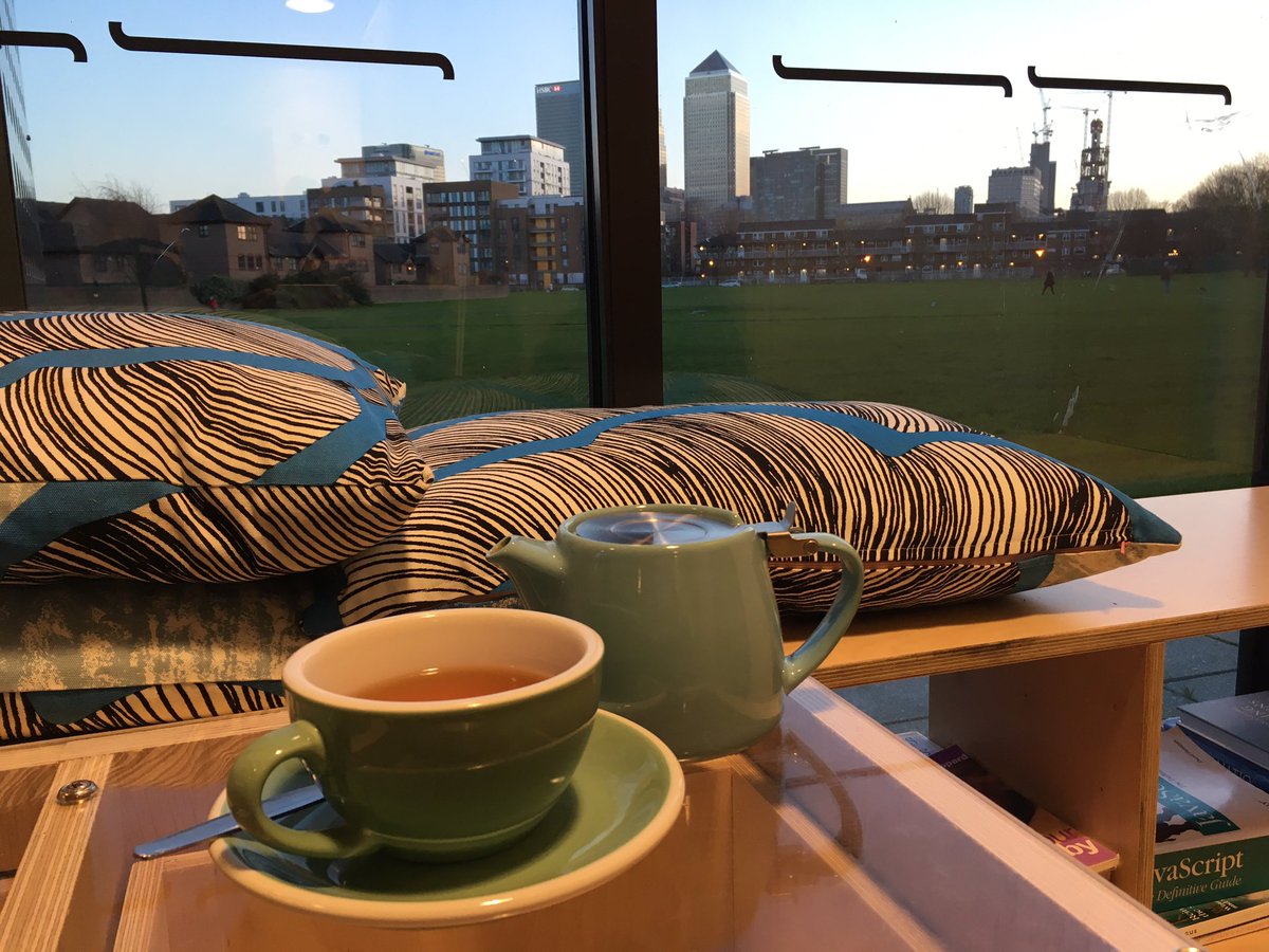 KnittingSOS's tweet photo. I love it when a cafe follows up on a request. Thanks @e5bakehouse @PoplarUnion #decafftea #caffienefreeview https://t.co/vI2DTN9Gki