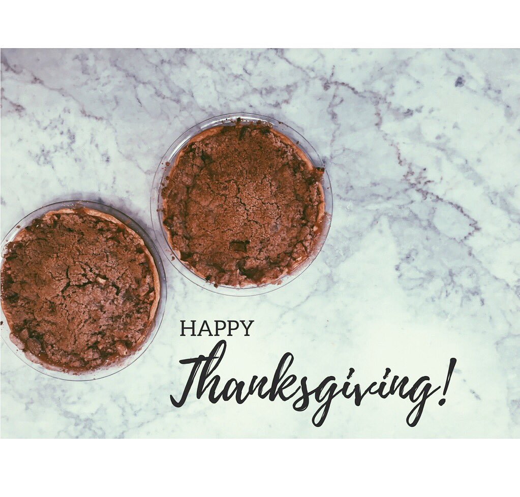 vspinkou's tweet photo. Happy Thanksgiving from our family to yours!!🍂🍁❤️ https://t.co/Siyd65eeWQ