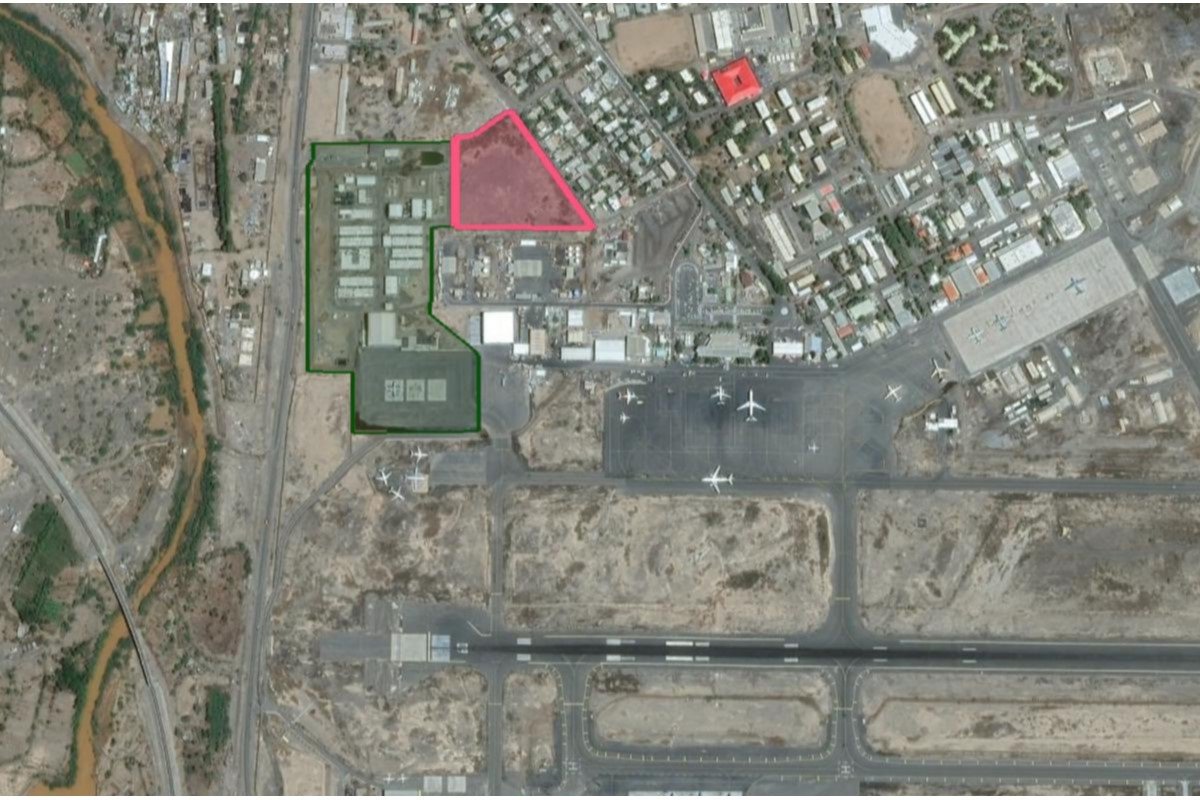 ASEANReporting's tweet photo. In follow-up to the comments by @MikeBosack and others over the past week. My analysis of the expansion of the #JSDF Base in #Djibouti: https://t.co/wIc8z71MYL @JohnHemmings2 @japantimes @PacificForum @EastWestCenter @USAfricaCommand @PacificCommand @CJTFHOA https://t.co/3ViAKhdUmw