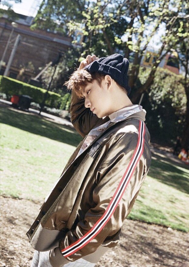 ouychuu's tweet photo. #banaselcaday #pochan Like the dazzling sunlight ☀️ https://t.co/qa7A4sGUkQ
