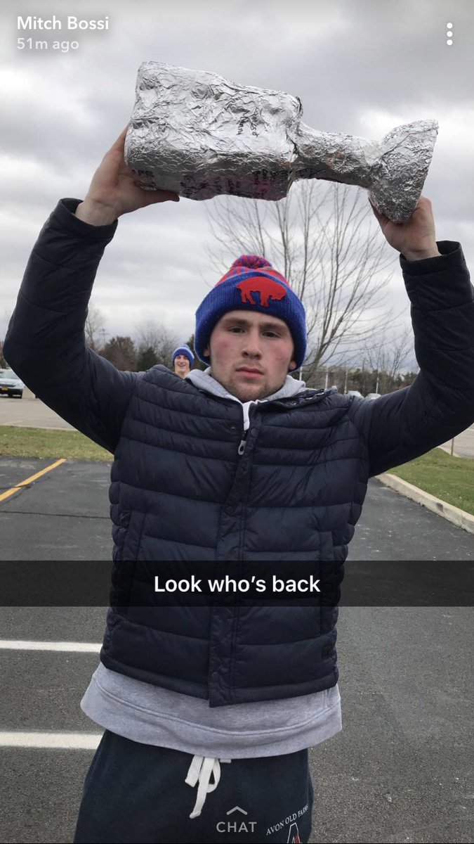Sam_Dikerman's tweet photo. It’s the best day of the year #turkeyclassic https://t.co/EDfvZgTFtp