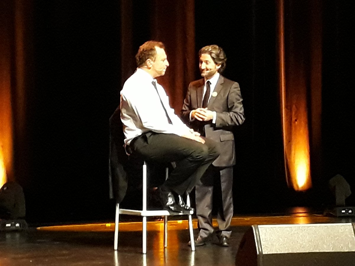 JacquesTryer's tweet photo. Le CMB présent à la soirée #COGEDIS Les Clés de ma Boîte à Locminé
Humour et dynamisme avec #PROCESSCOMEDY
Bravo et merci pour ce bon moment 👏👏👍👍😃😃 @CMBretagne @cmarkea @JaimeCMArkea https://t.co/Br7DNQhg3Q
