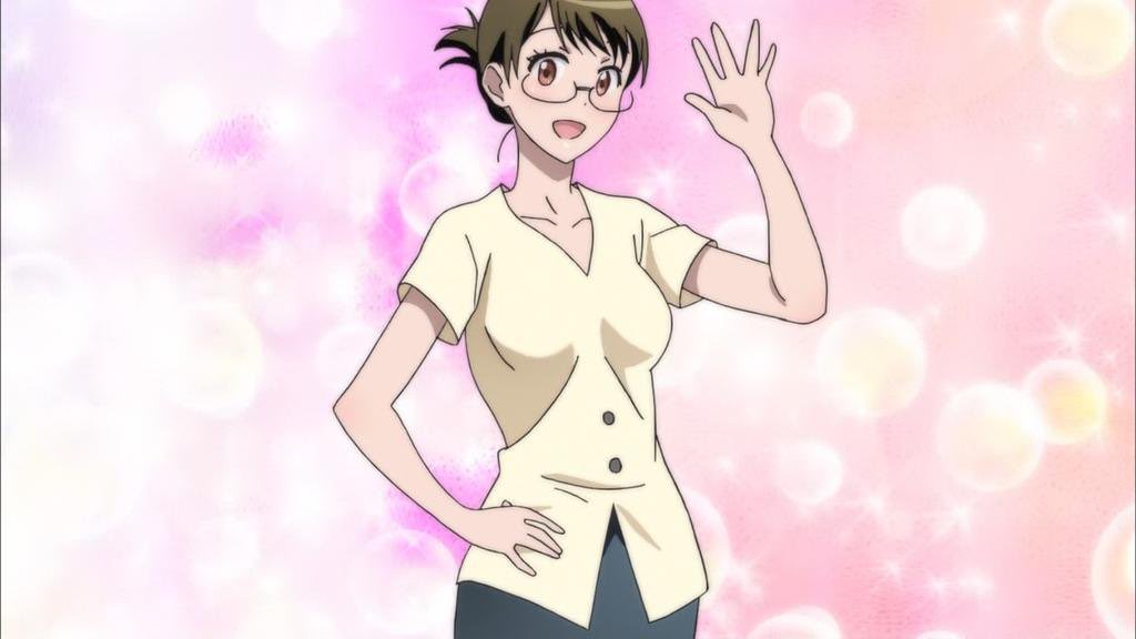 ニセコイ好きの皆さんはどちらの方の先生が可愛いと思いますか