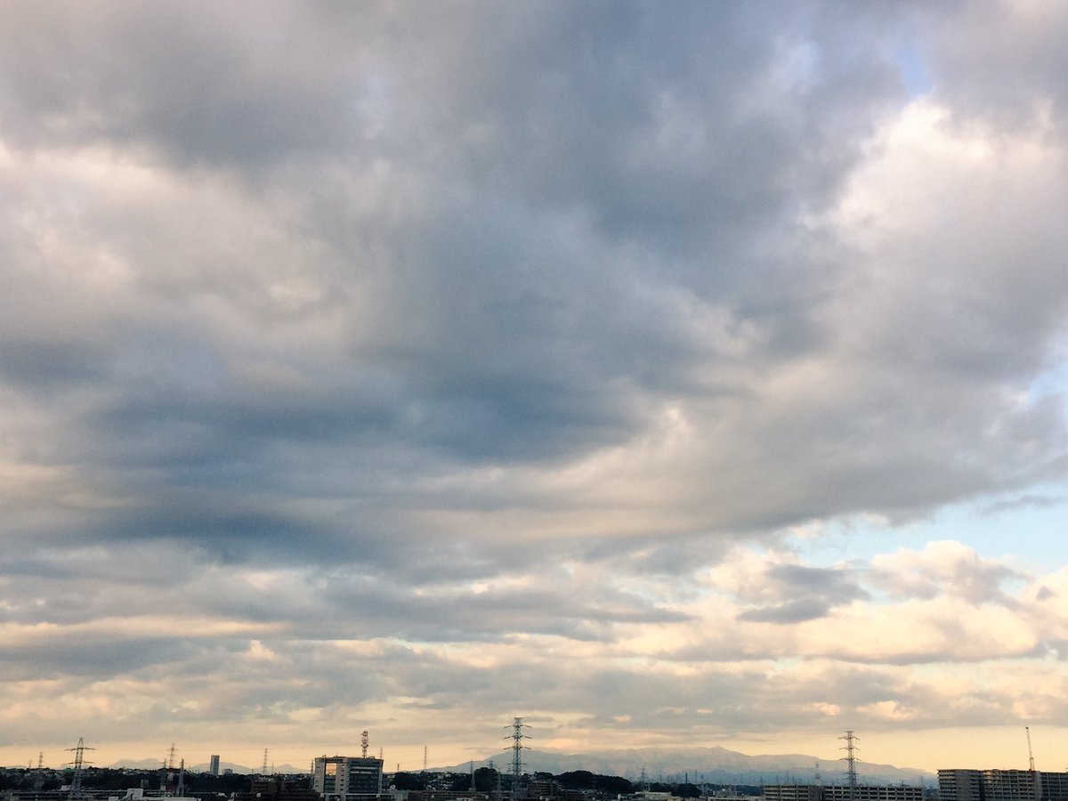 riji2017's tweet photo. おは！今日は エビ中 豊洲ピット。
あいかは 今日と武道館初日の 2回だけだね、😭。 とき宣は 渋谷TUTAYA
M!LKは 大阪やね。 https://t.co/sEBFG7WyIr