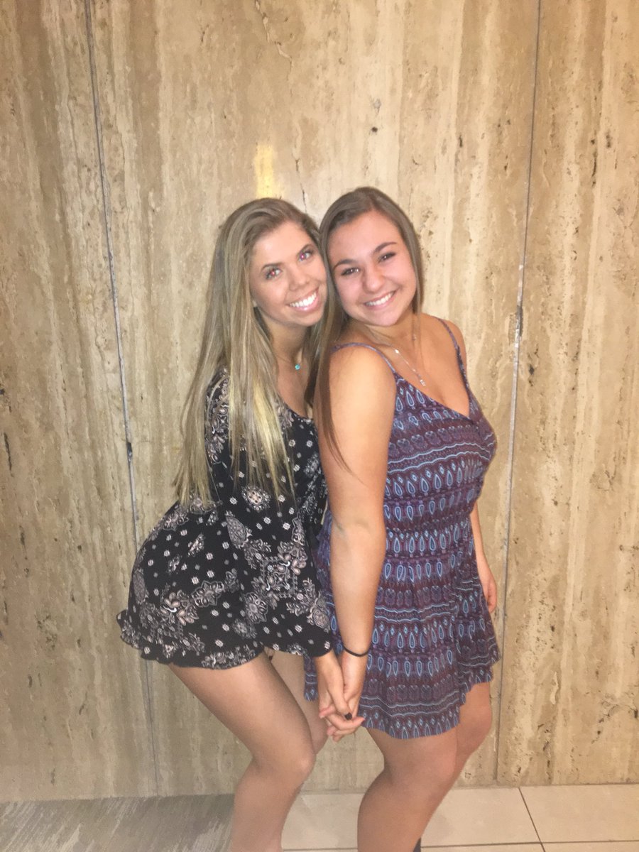 Happy 17th birthday <a href="/brecheerr/">Bre</a> !!❤️❤️ can’t wait to whip around with you😊😊have a great day bff