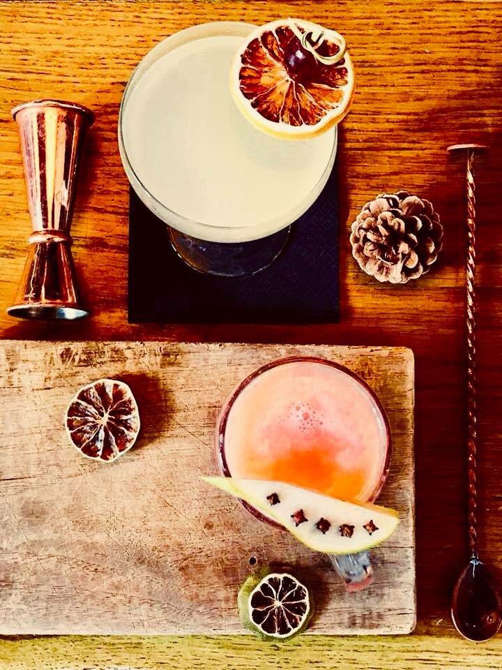 drakeandmorgan's tweet photo. Done the mixing and the muddling, now itโs time for the drinking at @therefinerybar #bankside ๐ #mixologymasterclass #thirstythursday https://t.co/gmCAKl09wV