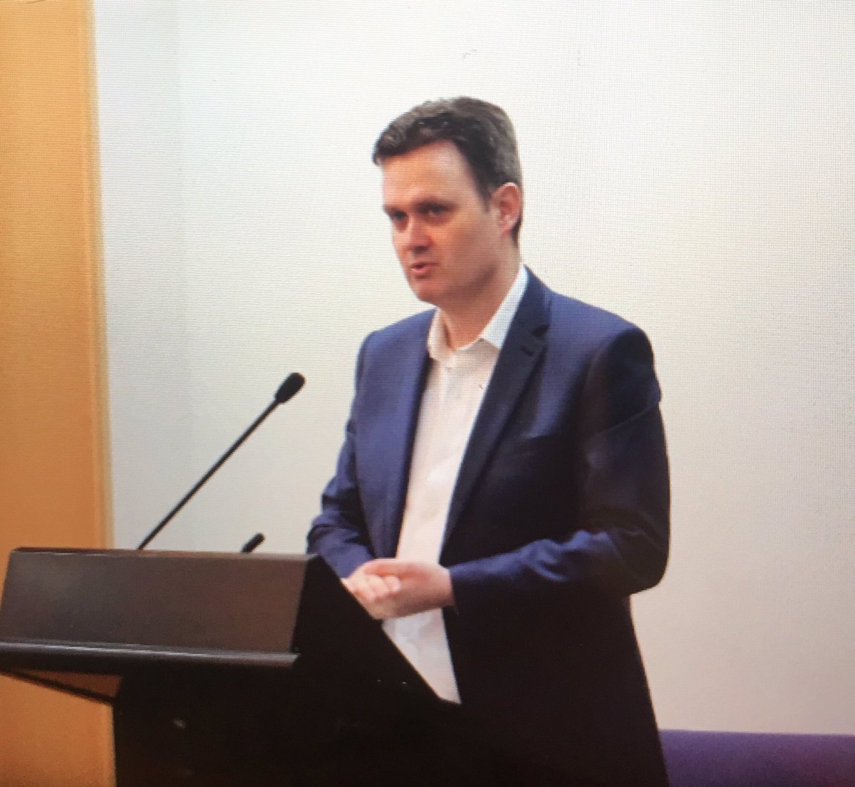 VicUnions_Women's tweet photo. "Struggle takes place in the human heart. This is fundamentally about changing human behaviour"@RobinScottMP #StopGVatWork #16DaysofActivism https://t.co/IaypMmB3pd