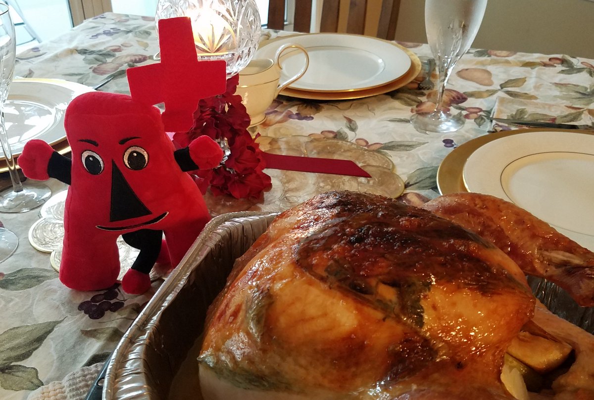 MathnasiumTLH's tweet photo. We're making sure the math adds up for all of our Thanksgiving recipes ... from ACE and everyone at Mathnasium of Tallahassee, we wish you a Happy Thanksgiving. #CrazyAboutMath #MakingMathMakeSense #SecondsPlease #MathnasiumofTallahassee https://t.co/o3vmNC2Bl5
