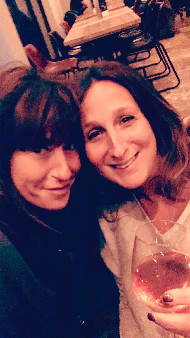 MelissWeb's tweet photo. Sometimes you just need a bottle or two or rose’ and the world feels like a nice place #northerncrafthouse #whitefield #thursdaynight #BestFriend @digsfordogsandi https://t.co/kKG9KQiBTl