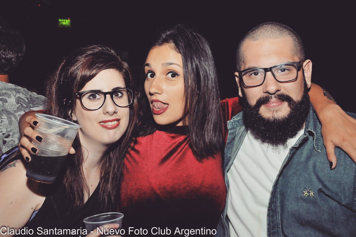 stormcorrosionn's tweet photo. Una fiesta. 🍺🍺🍺
.
.
#ChequeFest2017 #ChequeEnBlanco https://t.co/oIJGqGsZ0j