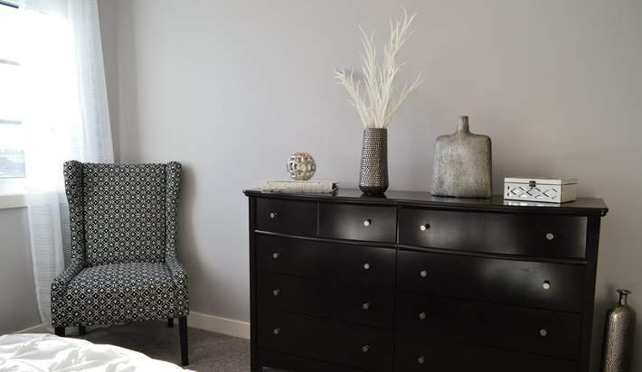CearnalCo's tweet photo. Many argue that black isn't a color. But when it comes to home decor, it could be the best choice: https://t.co/uDbJ8QIviN https://t.co/raaghmoavZ