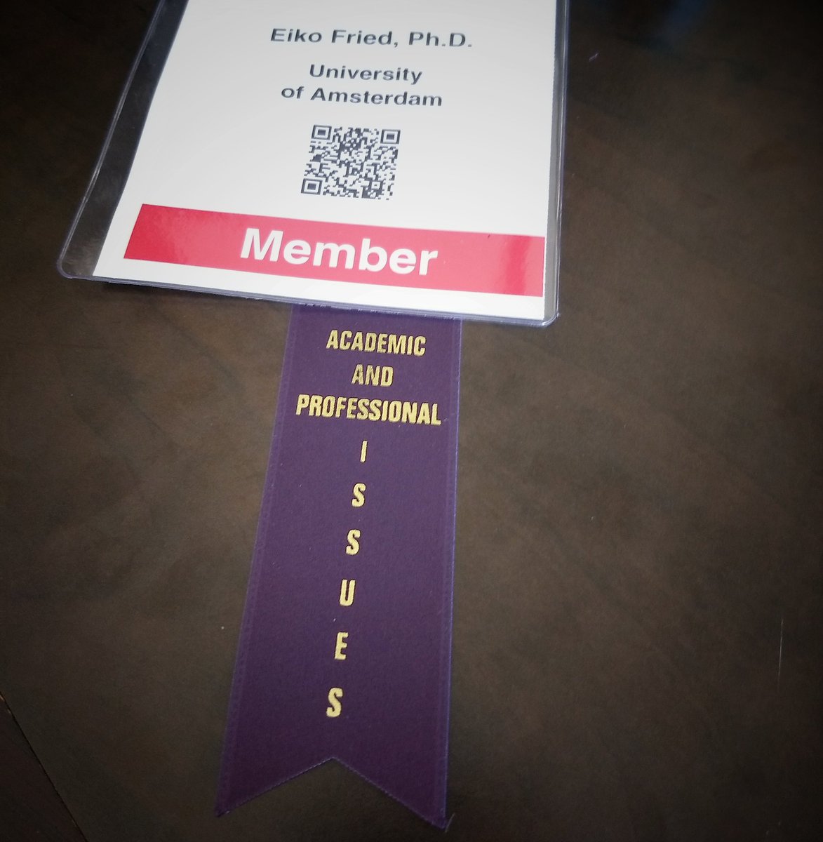EikoFried's tweet photo. Thanks again #abct2017 @ABCTNOW for accepting members like me who have academic & professional issues! As a thank you I left presents all over San Diego. https://t.co/3HoDxHhDfw
