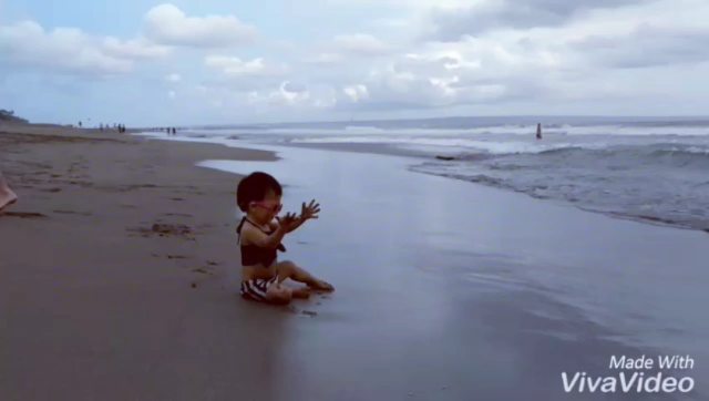 Bijak. Berani.

#ThirdChild #CuteGirl #New #Lighthouse #NewLighthouse #NewBusiness #Grateful #Thankful #To #God #GodsGrace #Life VIDEO:bit.ly/2hNB1PT