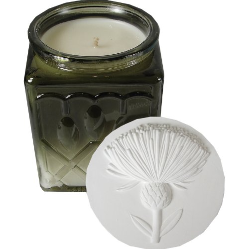 Royal Apothic Conservatories Noble Carnation Candle