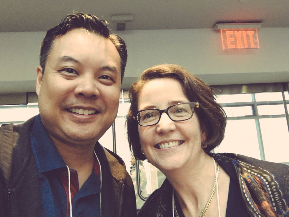 rb33canada's tweet photo. Hey #OT friends @lililiu_ca @elly1_park @CE_McGrathUWO @ShannonCoffey_1 @RosalieWangOT @samanthahunt22 @LDOTservices!!! Look who I bumped into and connected with @RyersonNIA #AgeinginPlace Itβs @CAOT_ACE @JanetCraik βΊοΈ #OTsRule #OccupationalTherapists πππ https://t.co/DYjLkX8jbe