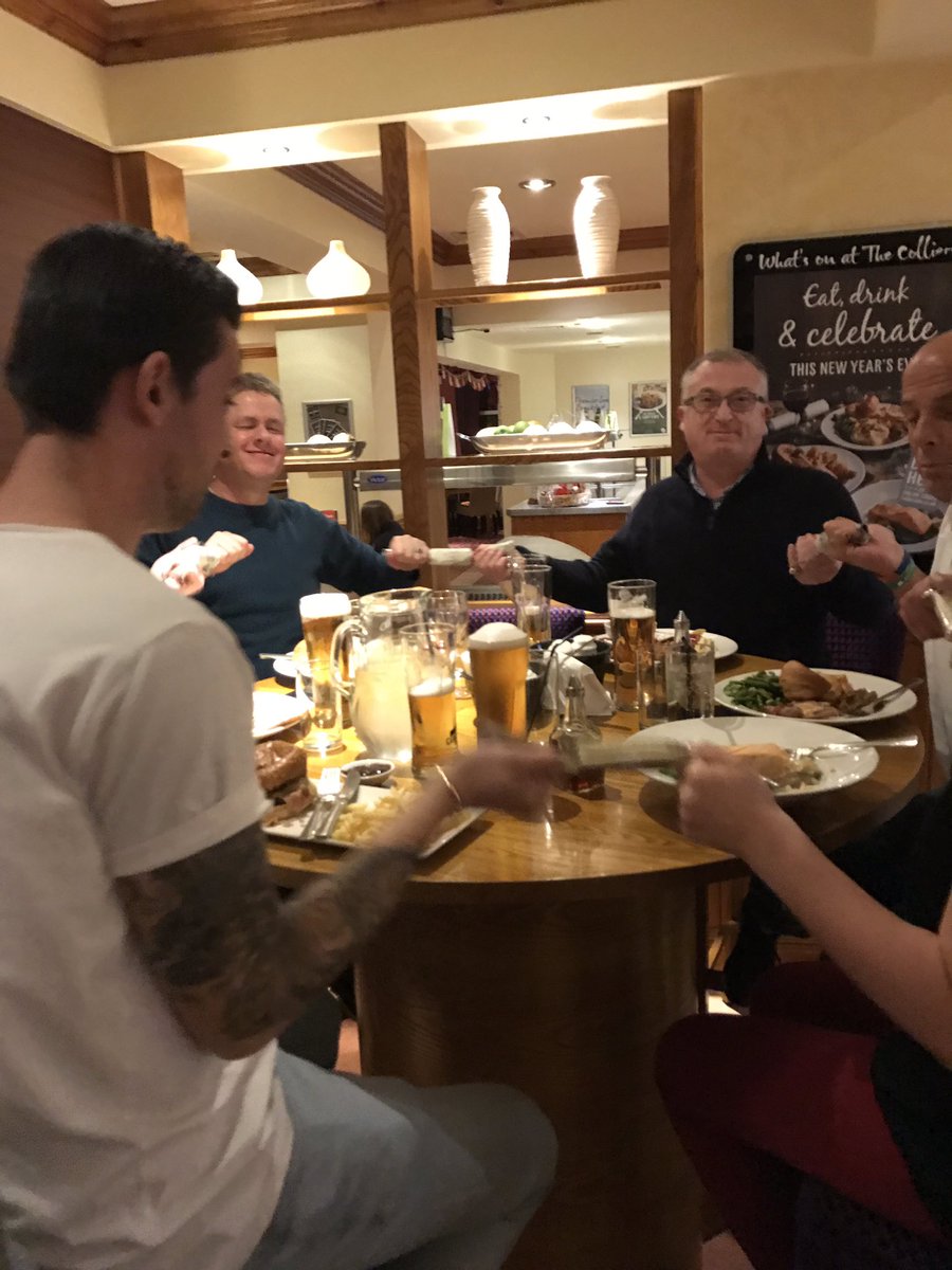PI guests loving the festive menu and the crackers! <a href="/dw1lson/">Damian Wilson</a>