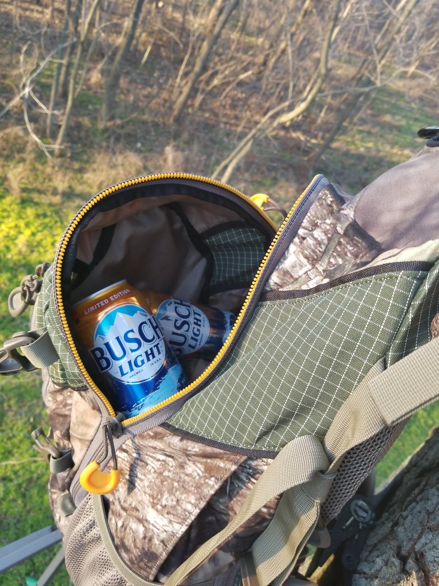 ruger5555's tweet photo. Forget the turkey, I want deer and beer @buschbeer https://t.co/L9RErQsivo