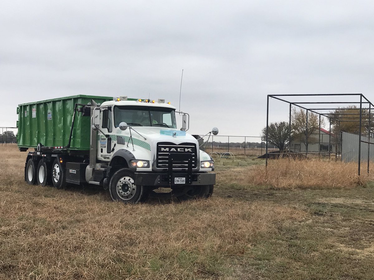 Championwaste's tweet photo. We are thankful for our employees dedication, hard work and commitment! God Bless you all! Happy Thanksgiving. https://t.co/7HHwsnXD6v