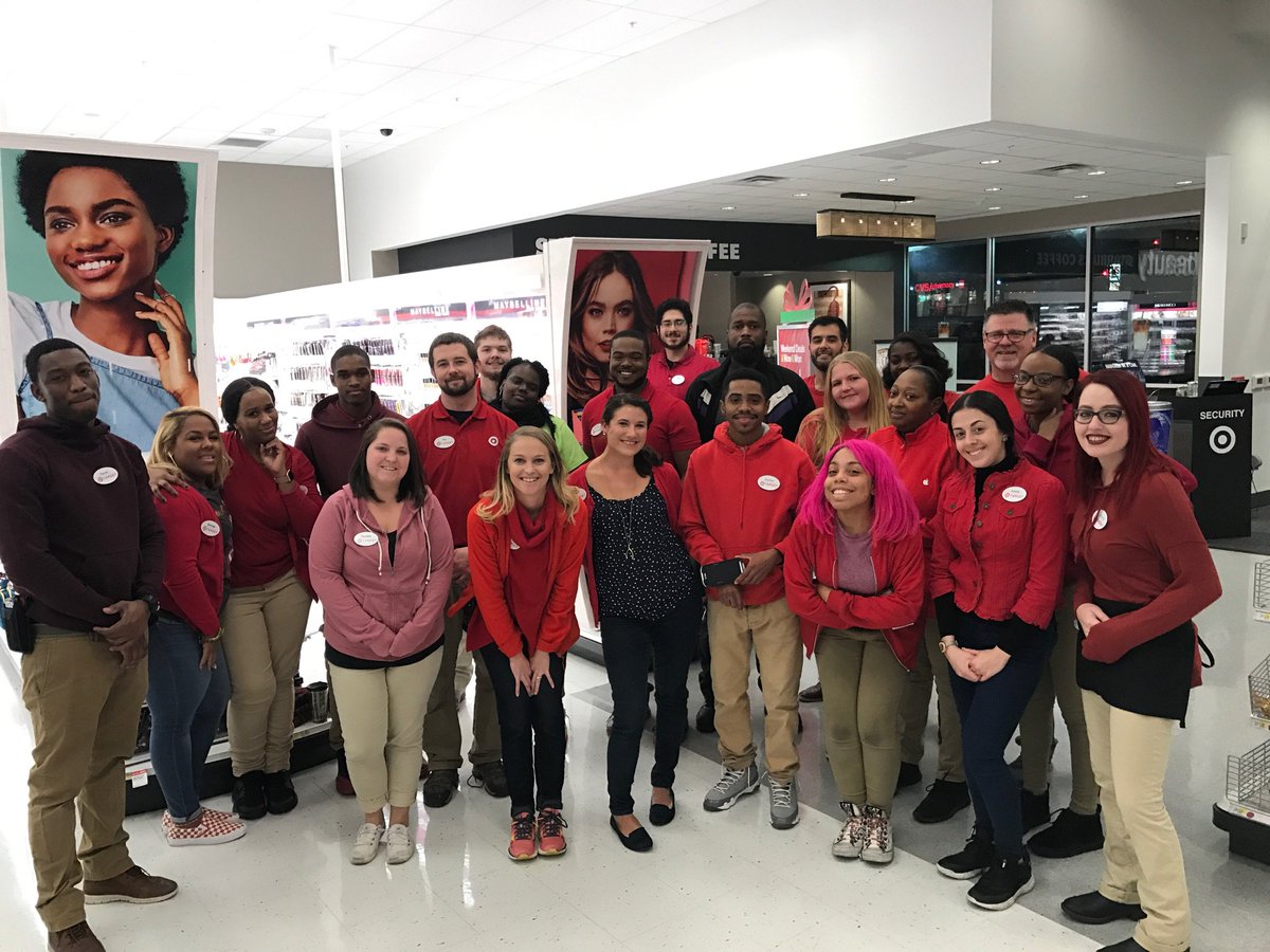 stefneborak's tweet photo. Roxborough's first black Friday! https://t.co/a6Kz6j1VRN