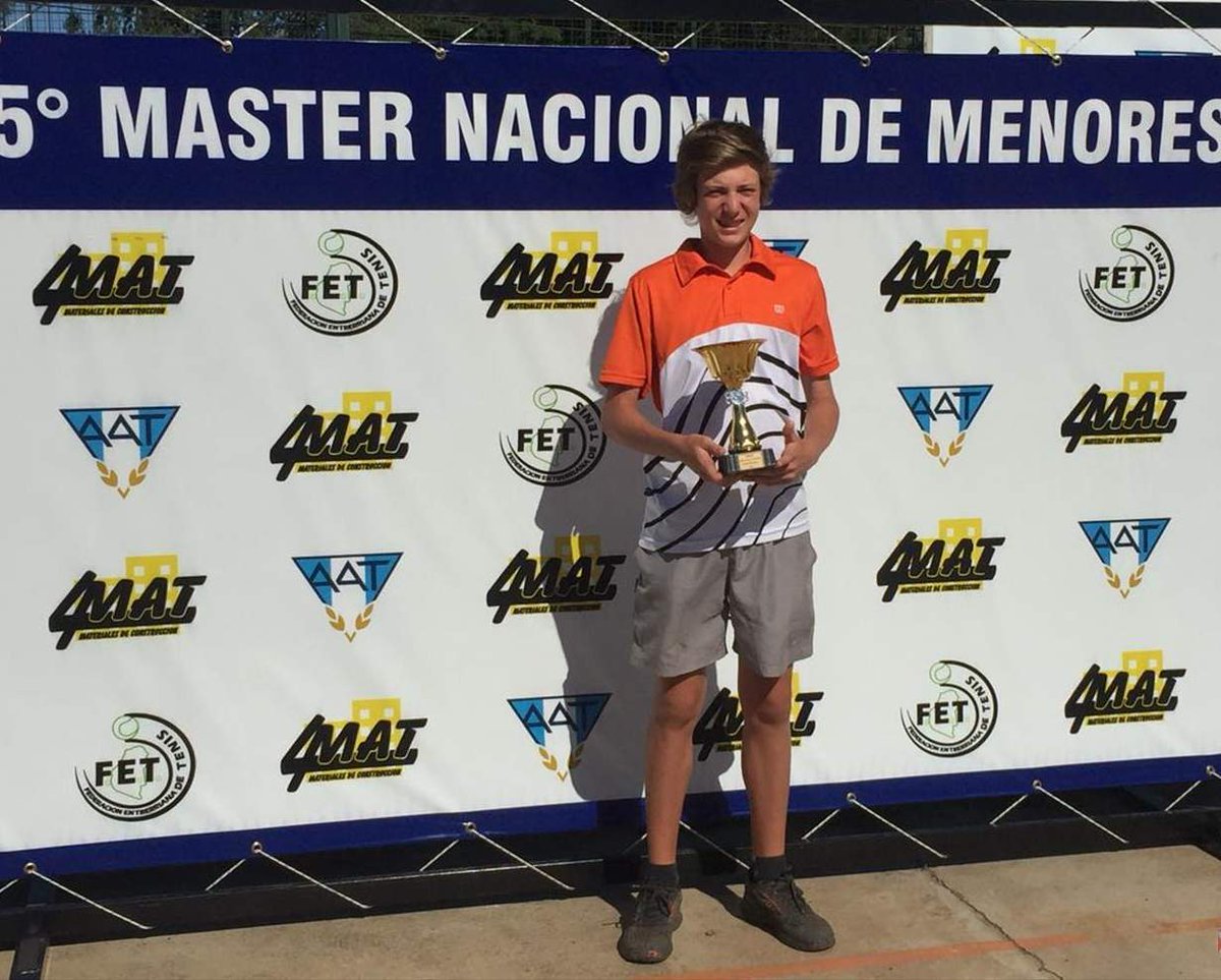 CSM_Corrientes's tweet photo. #MasterTenis | Lautaro Midón coronó el 2017con un título en Concordia
👉🔗 https://t.co/0ExV68cB6L https://t.co/XvYccZTgca