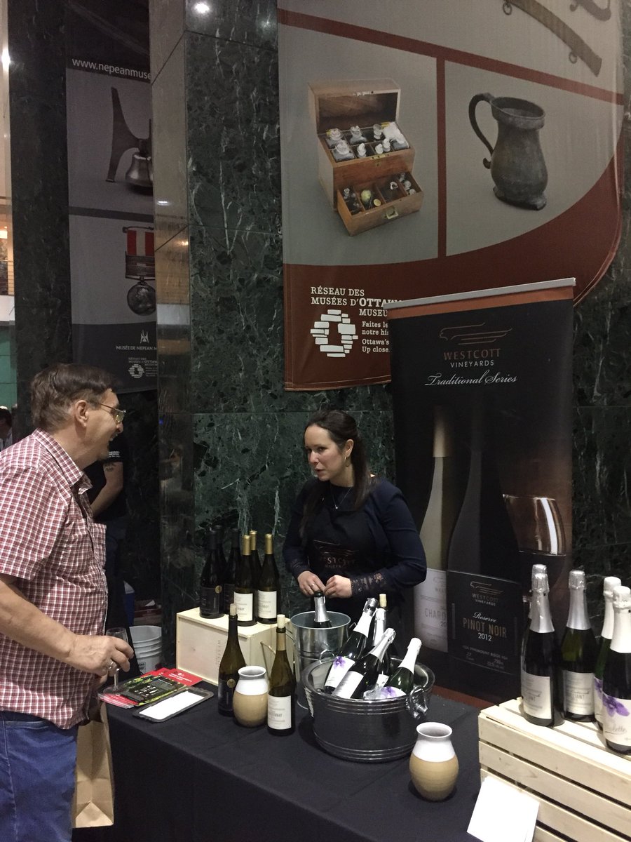 Yum - Bubbles!! RT <a href="/UncorkOntario/">Shawn McCormick</a>: You’re missing these great sparklers from <a href="/WestcottWines/">Westcott Vineyards</a> at the <a href="/SavvyCompany/">Savvy Company</a> #outstandingintheirfields event tonight!  #discoverON