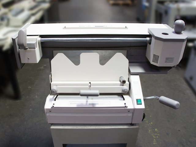 usedpresses's tweet image. For Sale: 2004 #Fastbind Elite Used Bindery &amp;amp; Finishing machine is available at best price. More details call @ 1-800-268-6577 OR Email @ machines@printersparts.com OR Visit @ used-presses.net/product/binder…. Find more machines at goo.gl/aVnHCc #UsedBinderyMachine #UsedMachines
