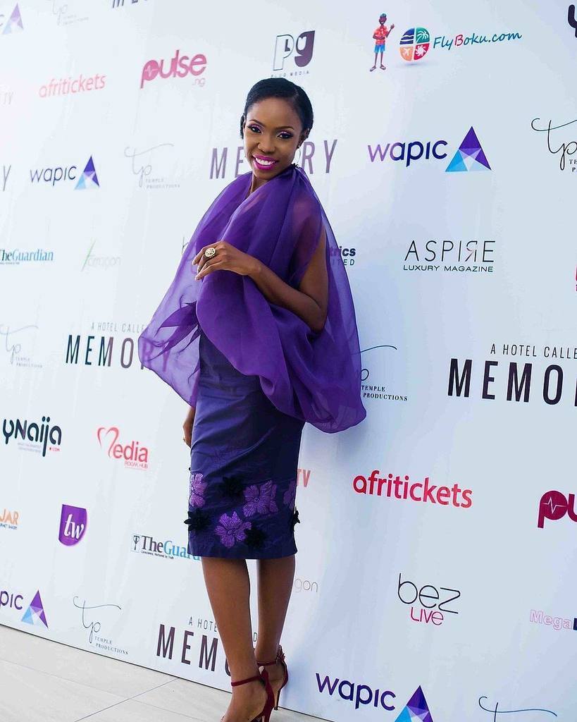 OloriSupergal's tweet photo. Actress Kemi Lala Akindoju @lalaakindoju at the premiere of #AHOTELCALLEDMEMORY .
.
#Olorisupergal #Osg #Nollywood Actress Kemi Lala Akindoju @lalaakindoju at the premiere of #AHOTELCALLEDMEMORY .
.
#Olorisupergal #Osg #Nollywood https://t.co/9XlNsWQzco