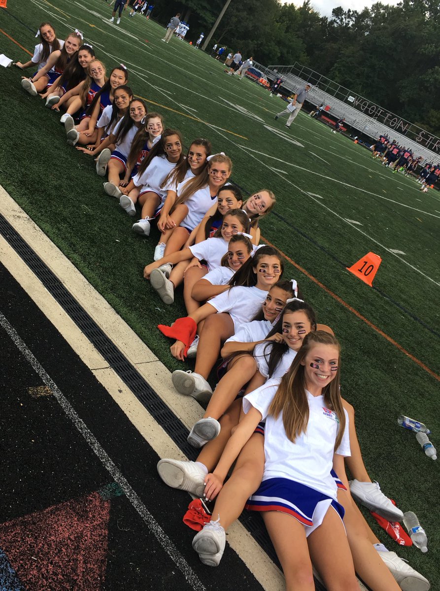 WHS Poms tweet media