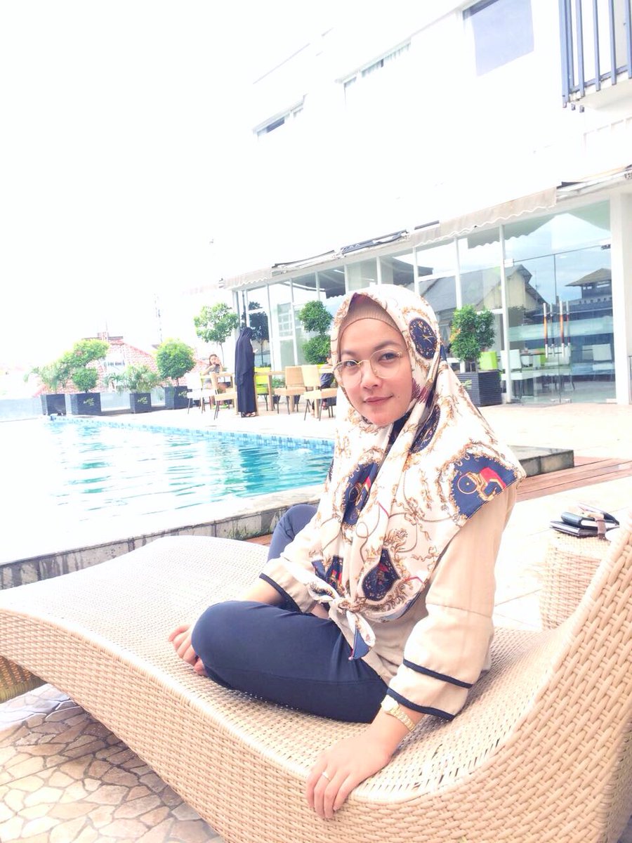 Semakin banyak kita bersyukur, semakin banyak kebahagian yang kita dapatkan💙