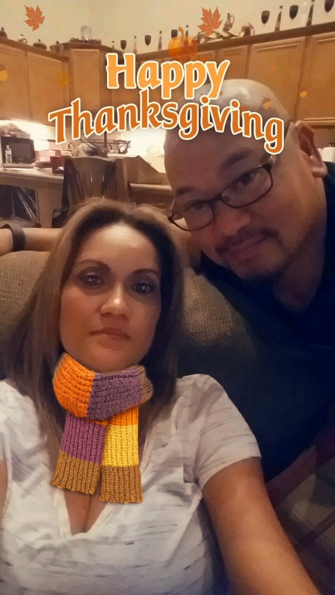 put1put1's tweet photo. Because my daughter can't ever just take a good picture 😩😒😣 #shealwayshastomakeaface #thankful #Thanksgivingday2017  #FamilyTime #FamilyFirst https://t.co/DXDZCrFWhk