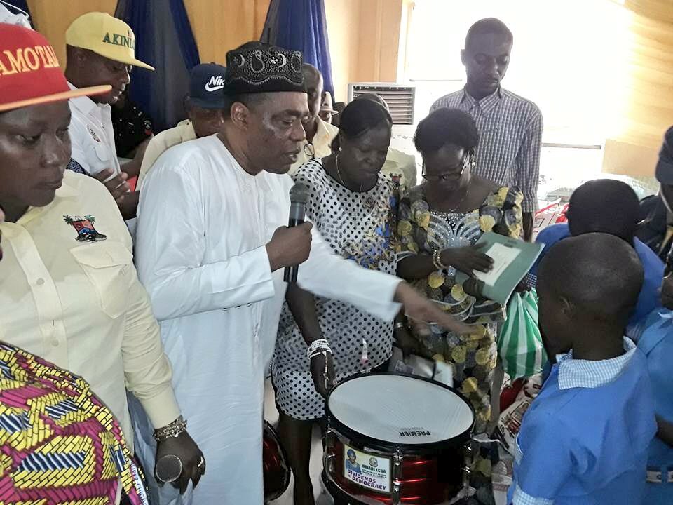 I was Special Guest at Oriade LCDA, when Hon. <a href="/HonRamontalai/">Hon. Ramonta Akinola</a> celebrated 100 Days in office.