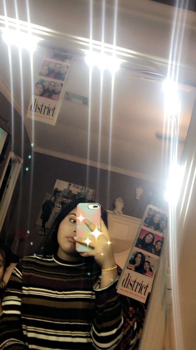 sighdaniii's tweet photo. happy thanksgiving 🍁 https://t.co/Z1zPsy04HH