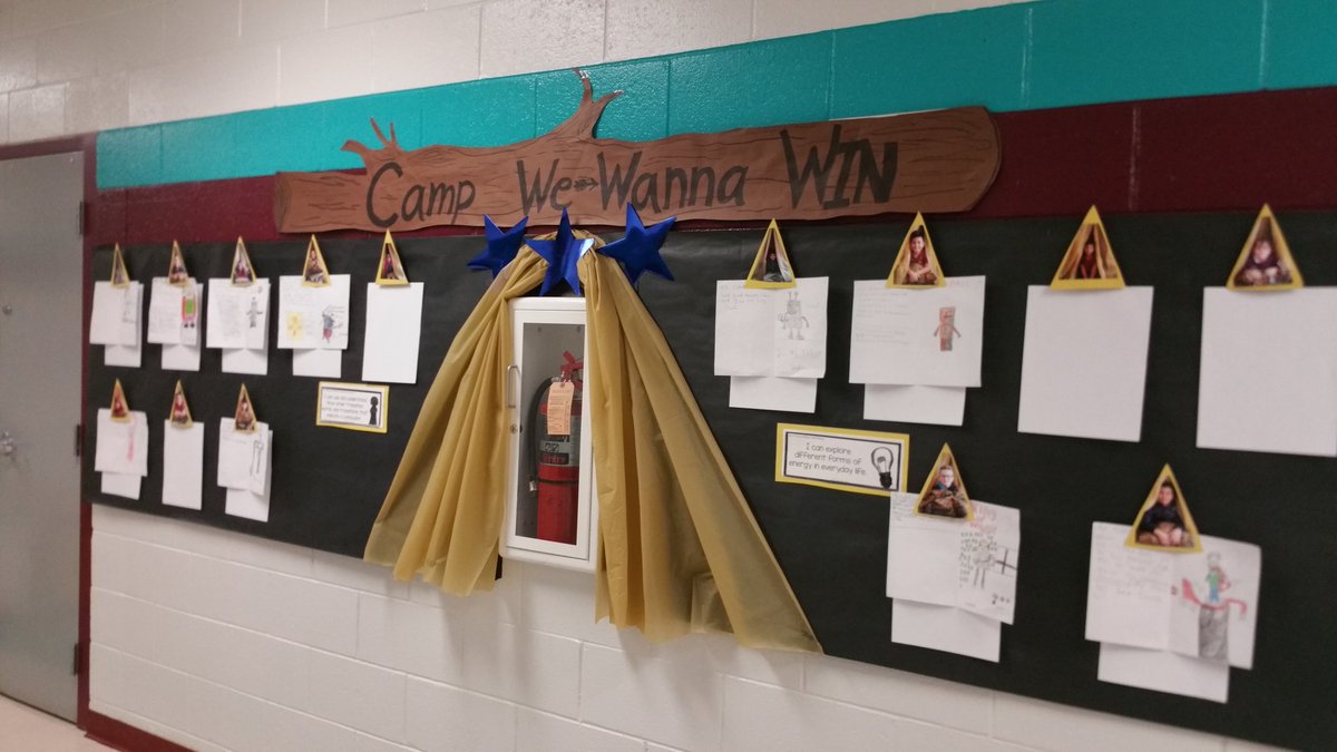 CNavar_BNES's tweet photo. 3rd Grade Scholars camping out @SVE #energyrobots https://t.co/uQ7vtDN5vk