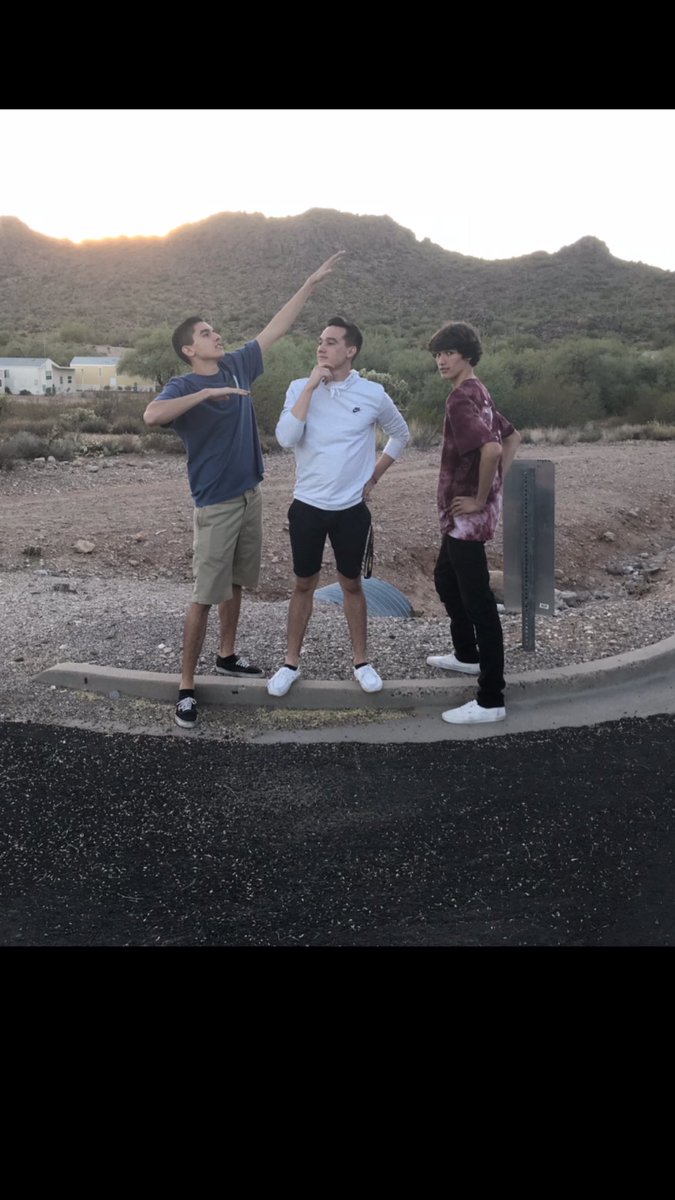 JordanYubeta's tweet photo. Brothas❤️✊🏻
#blessed https://t.co/inwTTBTRIi