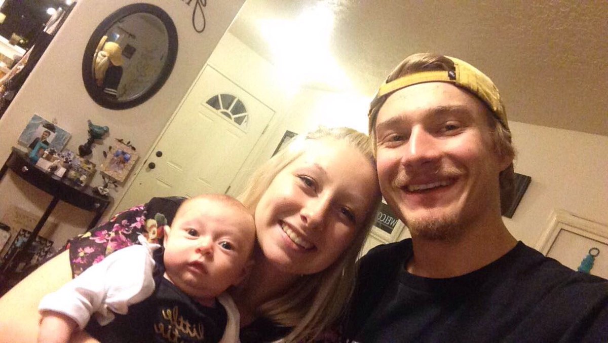 taybae_0513's tweet photo. Thankful for my wonderful little family ❤️ https://t.co/HrR8s2byyf