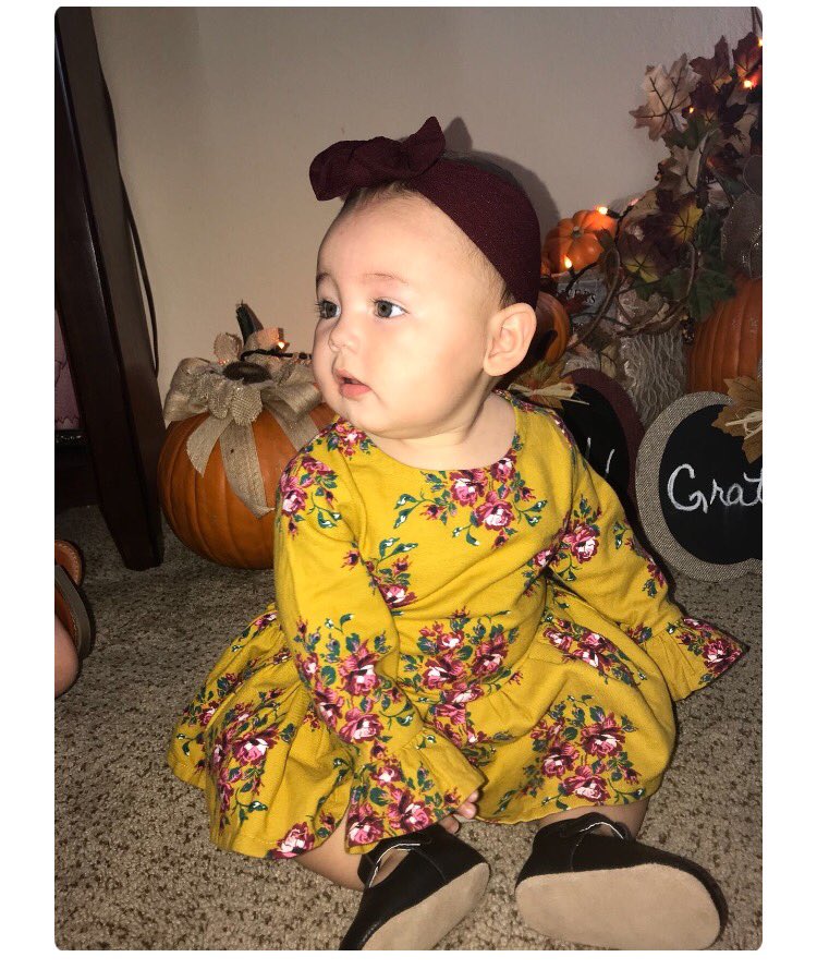bodybybarbara's tweet photo. Today was my pumpkins first Thanksgiving and I'm the most grateful for her โค๏ธ #mynieceisperfect https://t.co/wZvvpexgPv