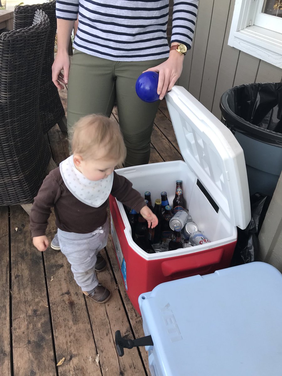 1MichelleTurner's tweet photo. Never too young to start teaching them #beerme #whileyoureup https://t.co/wikGBXLcxz