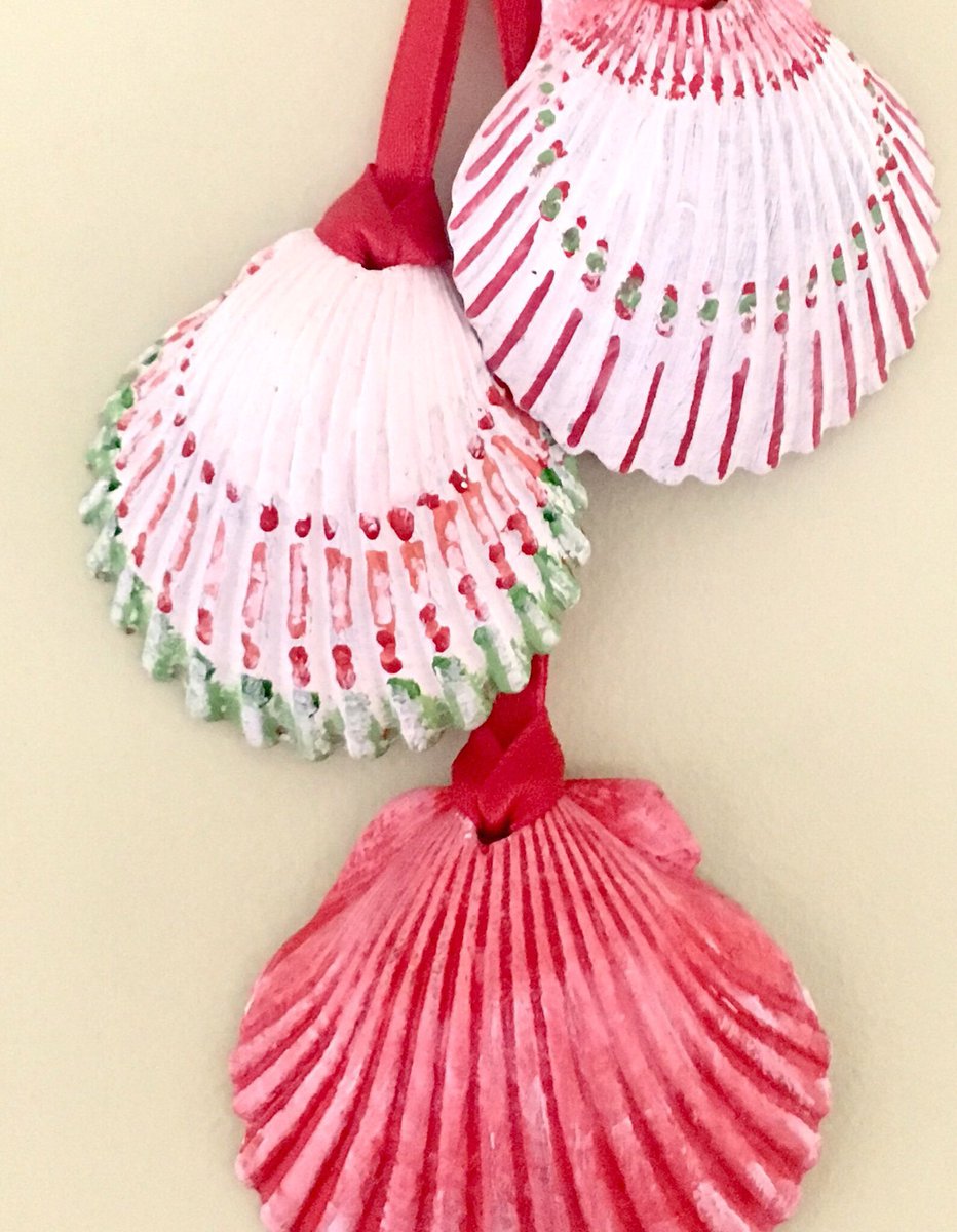 sweep_of_sand's tweet photo. Shell and driftwood ornaments!
https://t.co/LEeAaNH5nM
#christmasornaments #beachchristmas #beachornaments #shellornaments #redsndgreen #purple #iloveblue #blueandwhite #ornaments #christmasgifts #Christmas2017 #ChristmasIsComing #holiday #decorating #beach #shells https://t.co/zo26yLkw1J