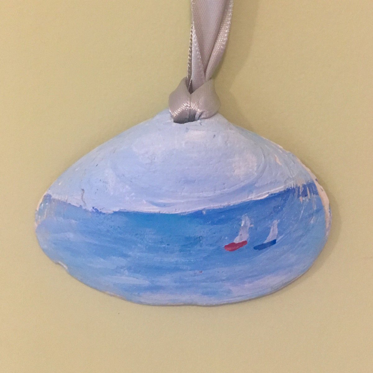 sweep_of_sand's tweet photo. Shell and driftwood ornaments!
https://t.co/LEeAaNH5nM
#christmasornaments #beachchristmas #beachornaments #shellornaments #redsndgreen #purple #iloveblue #blueandwhite #ornaments #christmasgifts #Christmas2017 #ChristmasIsComing #holiday #decorating #beach #shells https://t.co/zo26yLkw1J