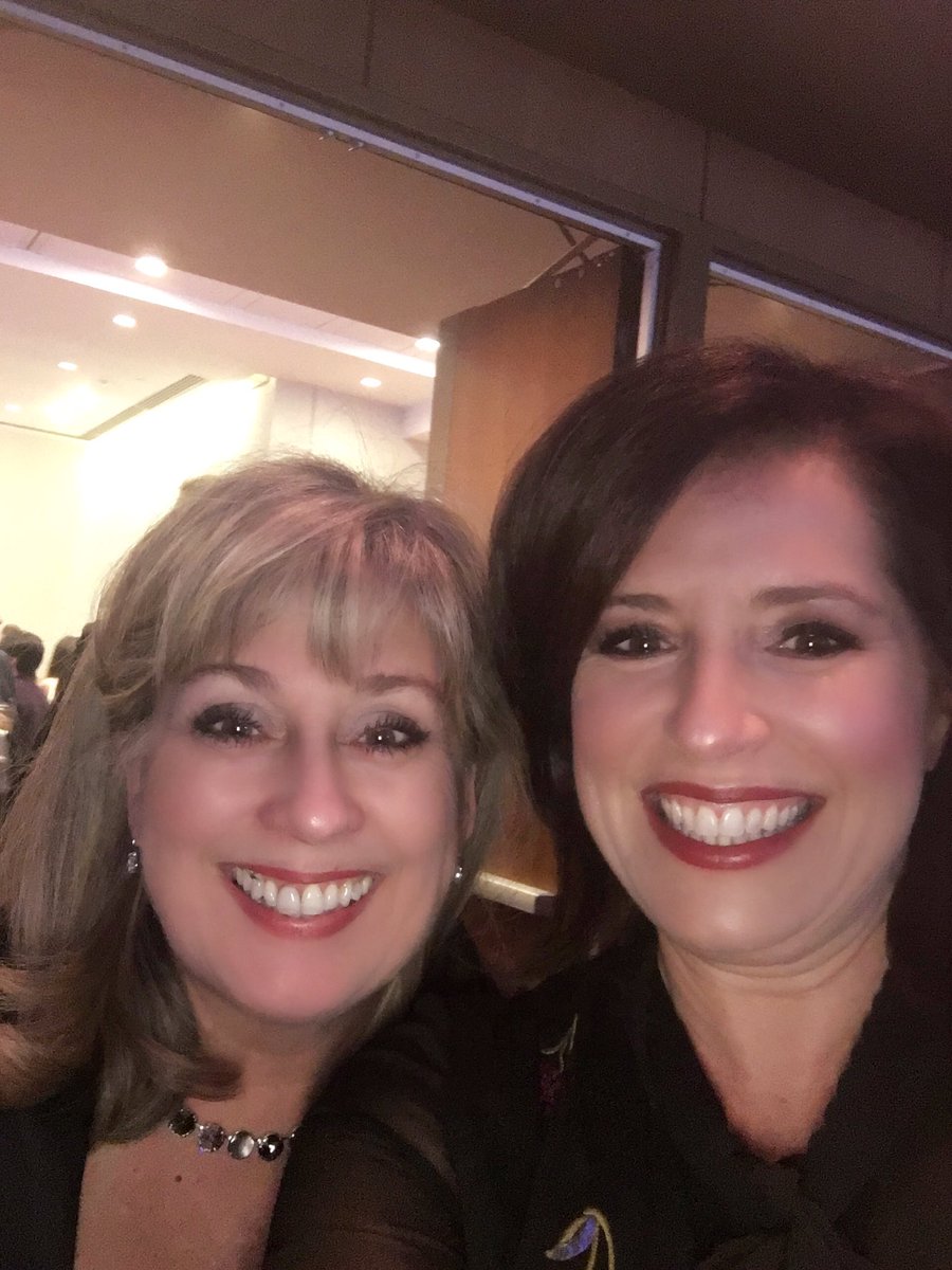 BambinaMar05's tweet photo. Congratulations to our @aircanada CCO Lucie Guillemette @WXN Canada's Most Powerful Women Top 100. We celebrate you! https://t.co/wiIYK2g8ip