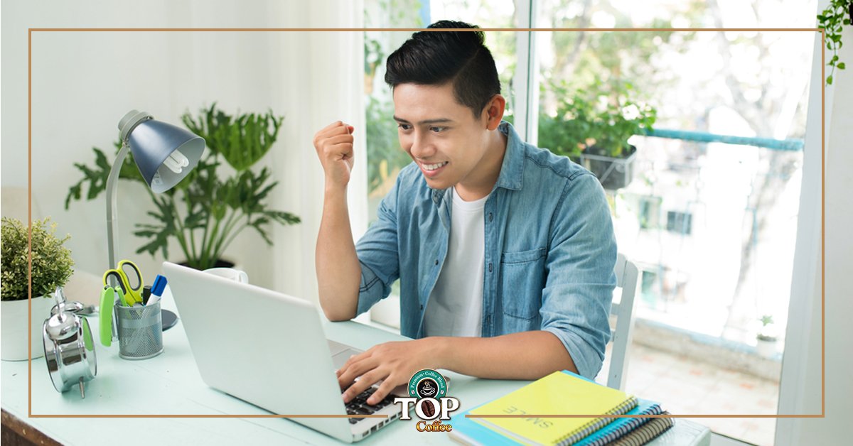 TOPKopi's tweet photo. Sebaik apapun ide kreatifmu, akan percuma jika tidak dibagi kepada banyak orang. Ini saatnya berani maju dengan submit ide start-up kamu di https://t.co/m2lXbqn33y dan raih total hadiah sebesar Rp 450 juta.
Yuk jadi #TopGeneration selanjutnya! https://t.co/YQDGzcExy5